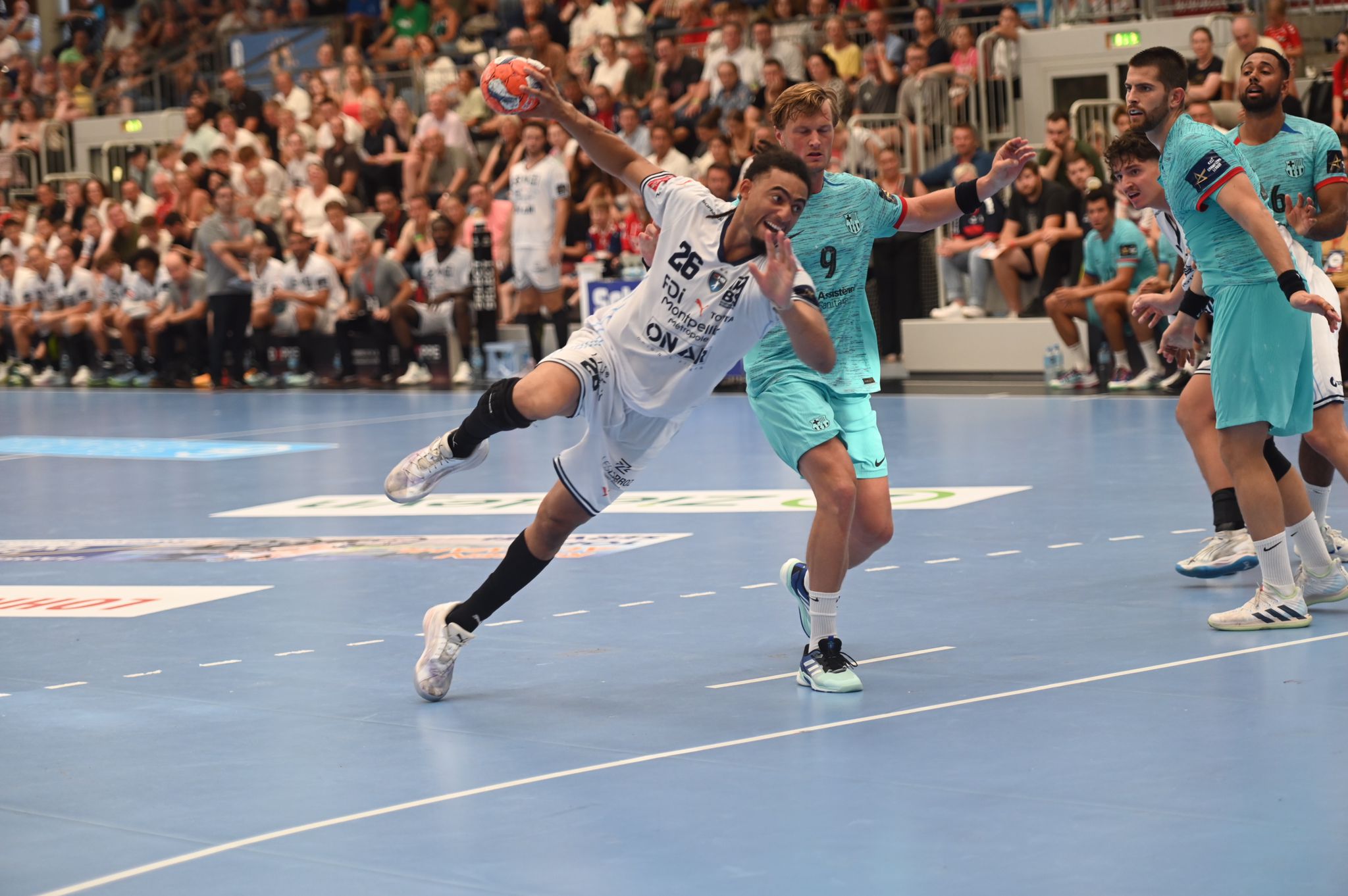 Tournoi amical : Le MHB gagne contre Barcelone et file en finale !